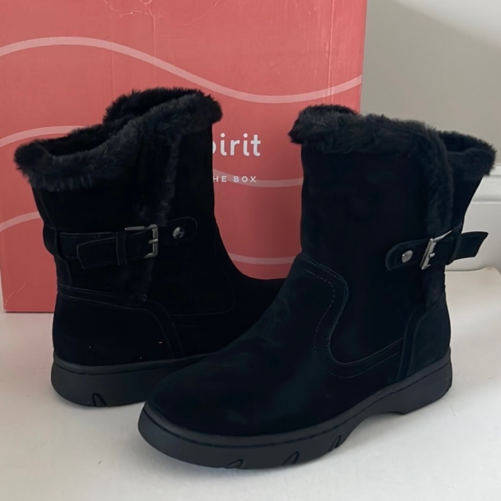 Easy Spirit Segraye Black Genuine Leather Faux-Fur Lined Winter Boots, Size 8 W